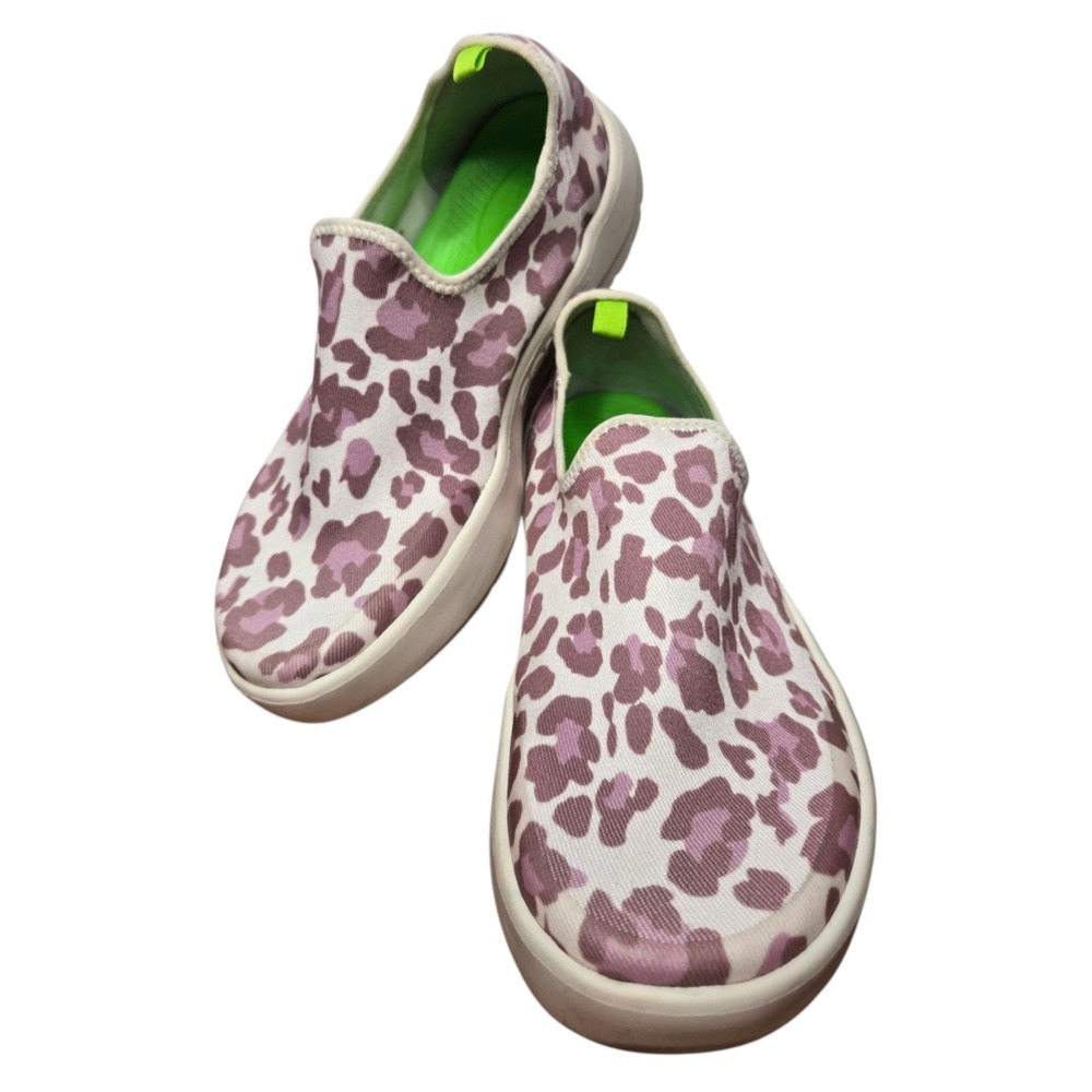 OOFOS OOmg eeZee Low Shoes W6 Rose Leopard Purple Slip On Recovery Comfort Walk